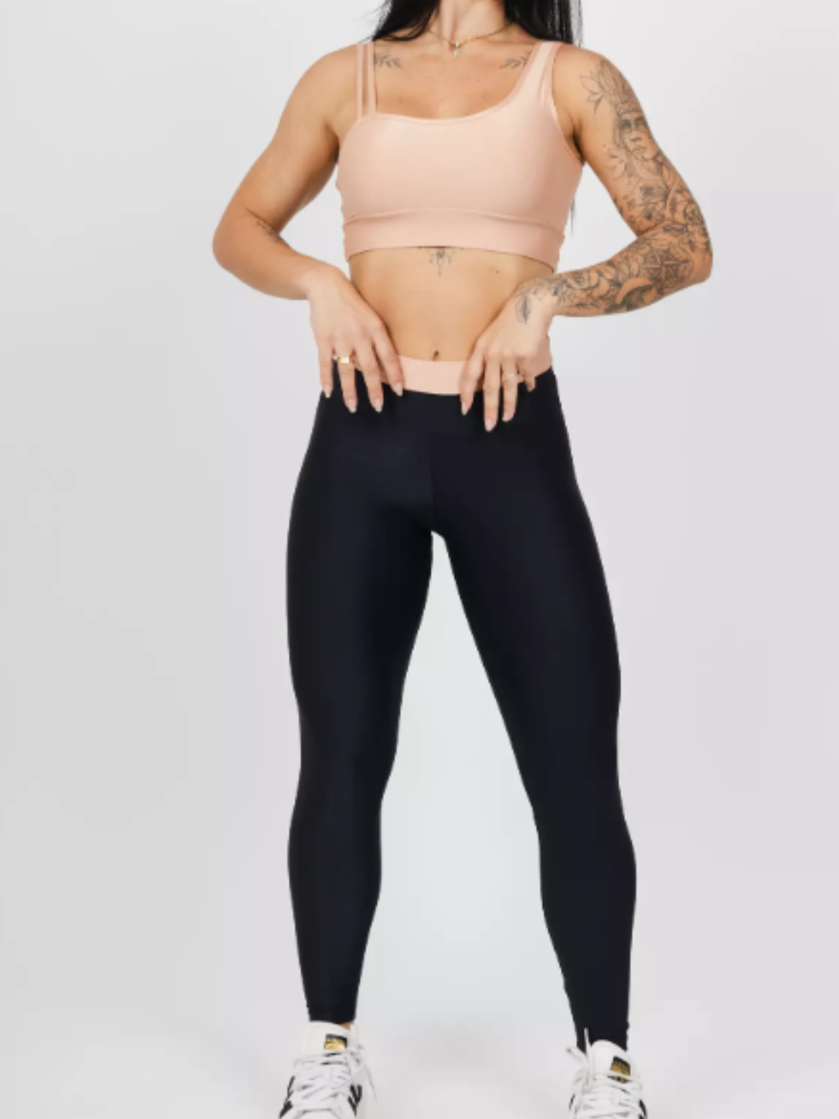 Luxury Set Black Legging + Luna Almond